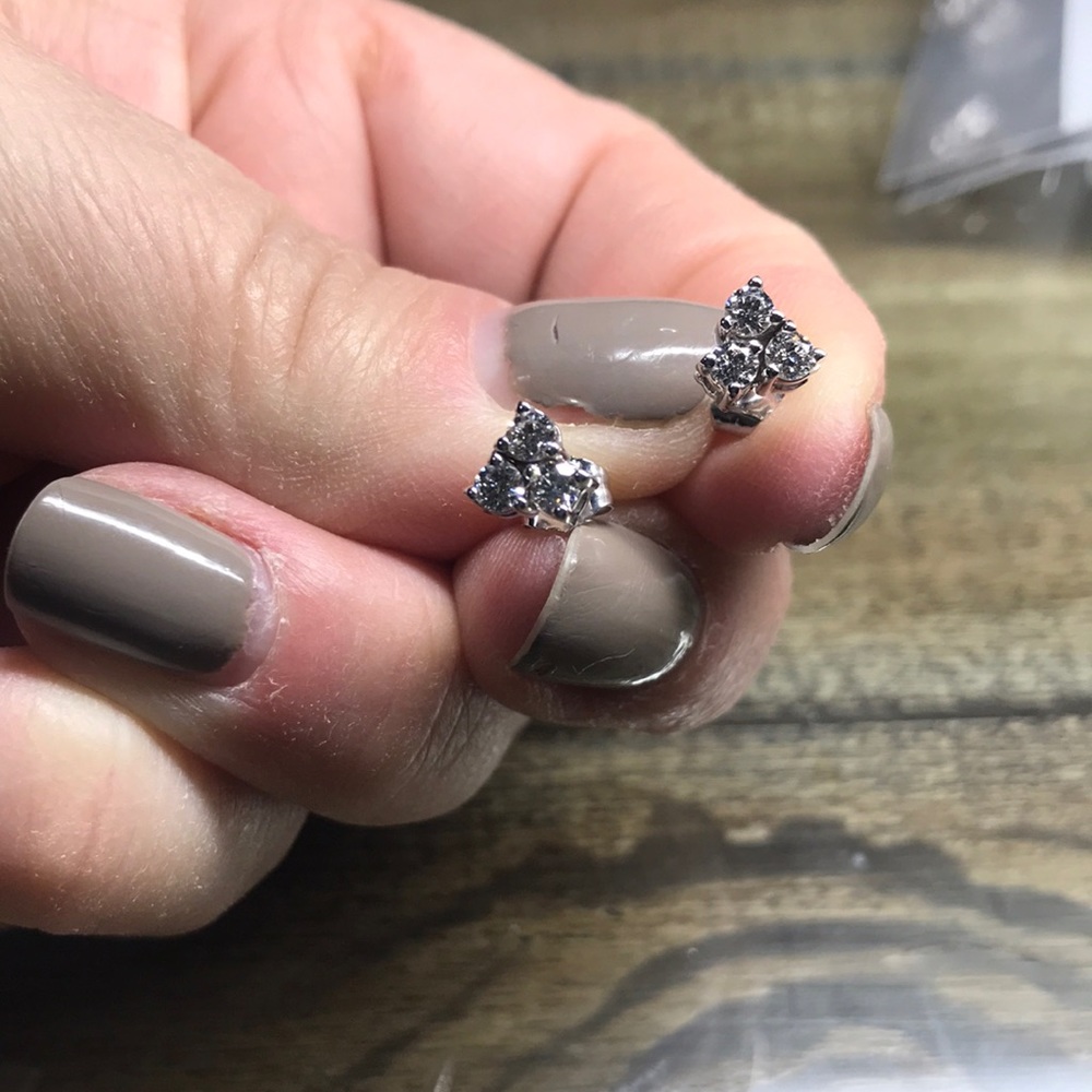 Diamond earrings